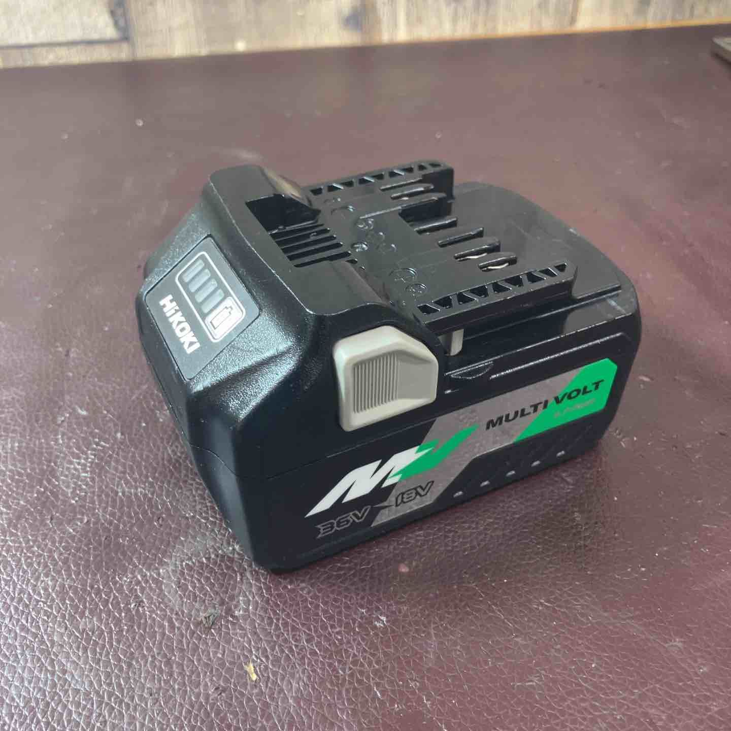 中古品】 ハイコーキ(HIKOKI ※旧:日立工機) コードレス丸のこ C3605DB 