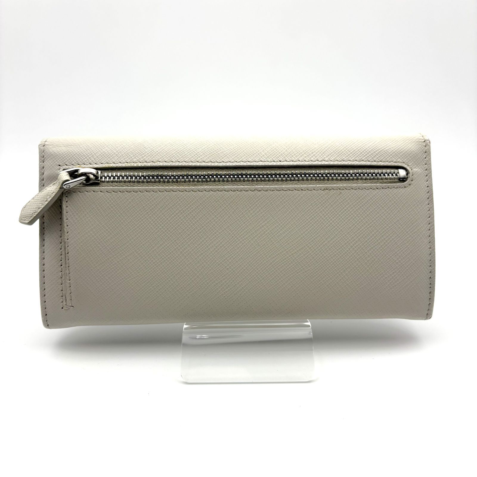 小物 【 箱付／美品 】PRADA プラダ 二つ折り長財布 サフィアーノ 