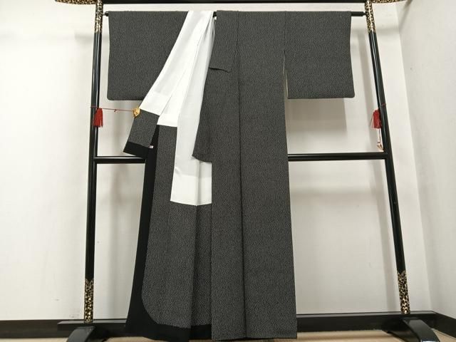 平和屋着物○伝統工芸士 染谷梅治 江戸小紋 大小あられ 黒地 さが美