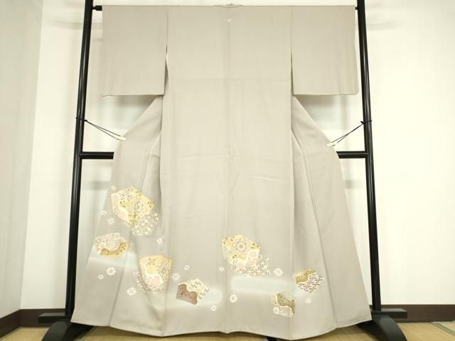 平和屋着物●豪華色留袖　駒刺繍　正倉院花文　暈し染め　金彩　正絹　逸品　DABC3790az 平和屋着物○豪華色留袖 駒刺繍 正倉院花文 暈し染め 金彩 正絹 逸品