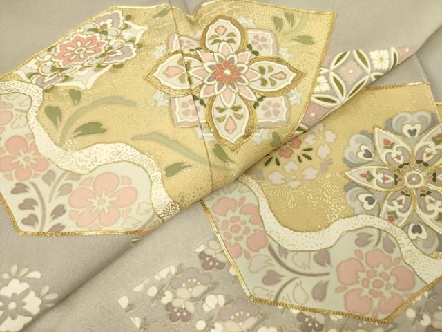 平和屋着物●豪華色留袖　駒刺繍　正倉院花文　暈し染め　金彩　正絹　逸品　DABC3790az 平和屋着物○豪華色留袖 駒刺繍 正倉院花文 暈し染め 金彩 正絹 逸品