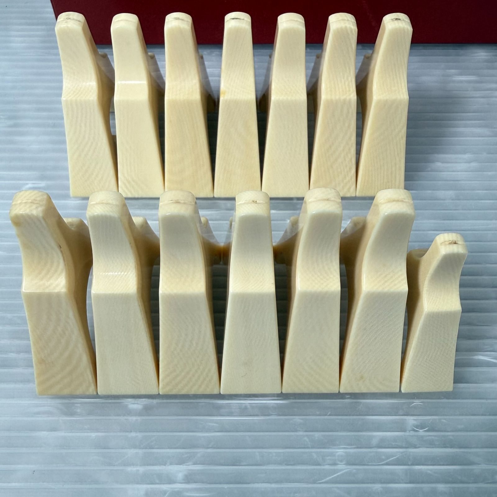 最高級品】琴奏者放出品 天然素材 琴柱 箏柱 お琴 御琴 14本揃 280g