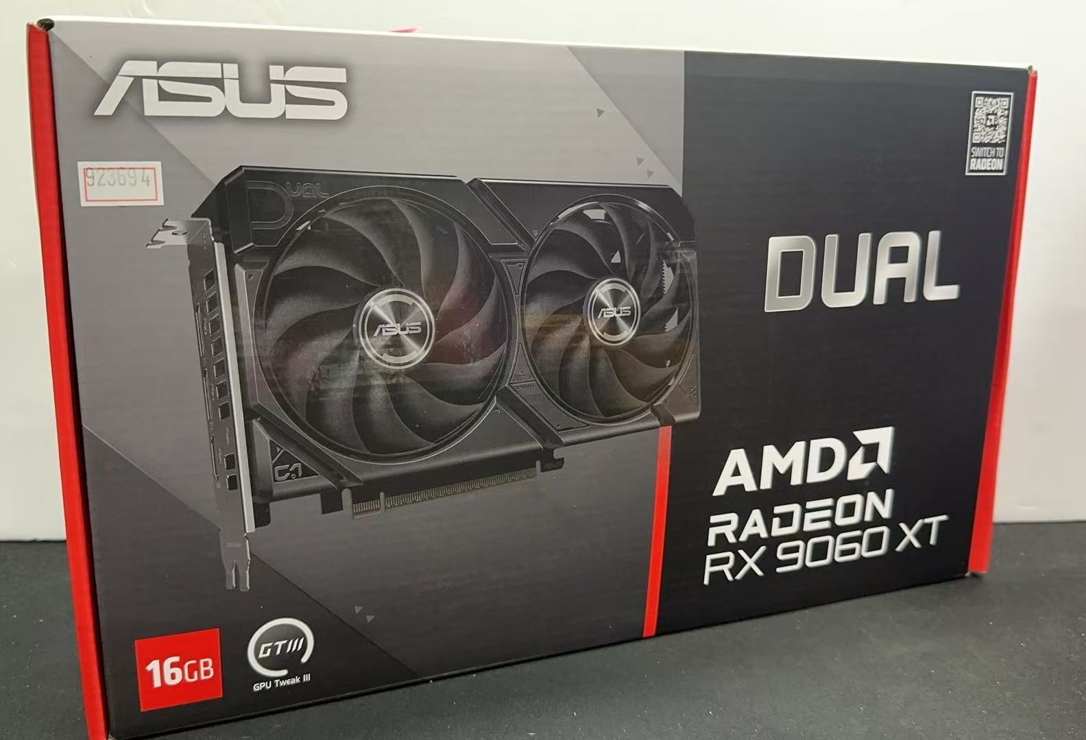 ASUS RX 9060 XT 16GB ジャンク グラボ - メルカリ