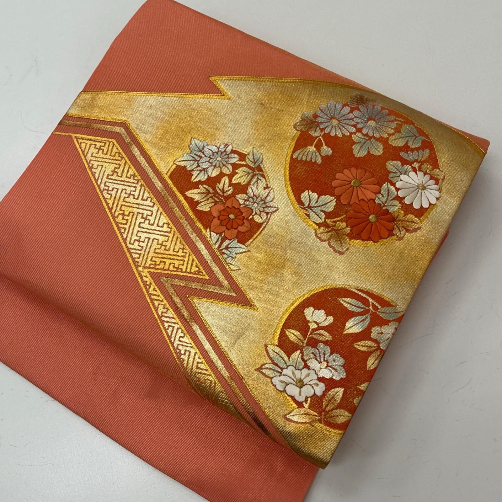 MO-3546 袋帯 花七宝繋ぎ 刺繍 金駒刺繍 橙色 MO-3546 袋帯 花七宝繋ぎ 刺繍 金駒刺繍 橙色 - メルカリ