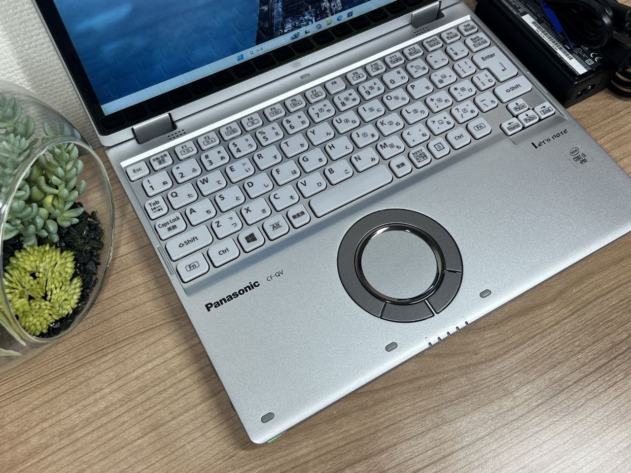 美品 Panasonic CF-QV9 LTE 0ffice2024 - メルカリ