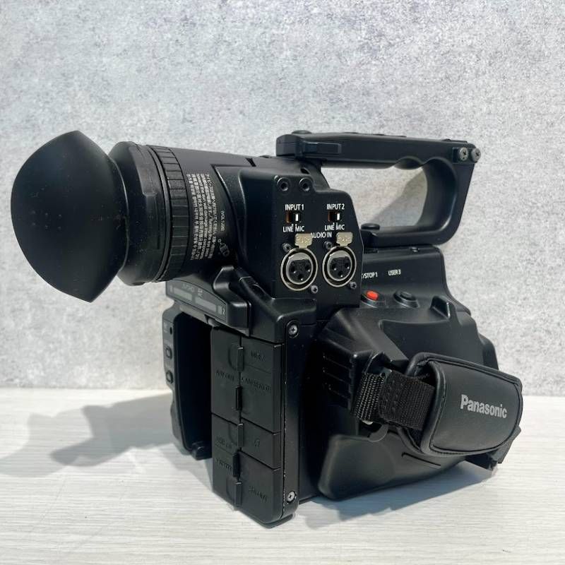 Panasonic AG-AF105A 業務用ビデオカメラ本体 ジャンク Panasonic AG-AF105 業務用ビデオカメラ 本体 - メルカリ