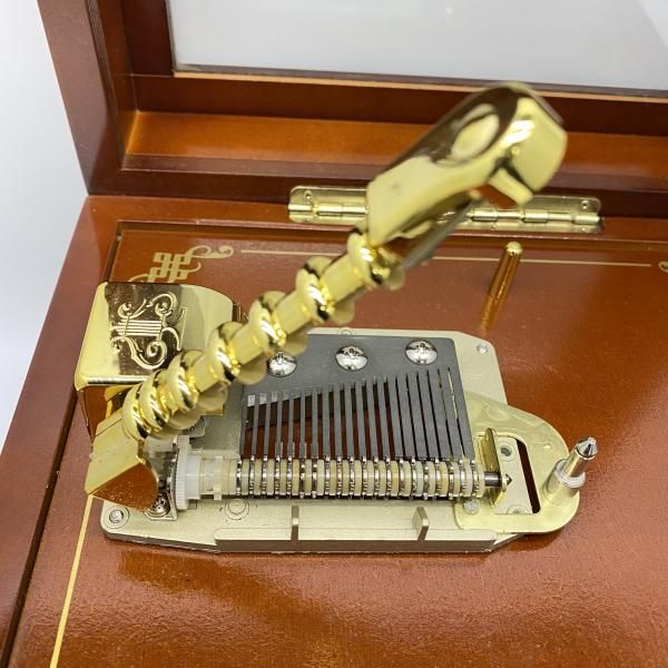 中古】 現状品) ミスタークリスマス 舞踏会 オルゴール ディスク交換式