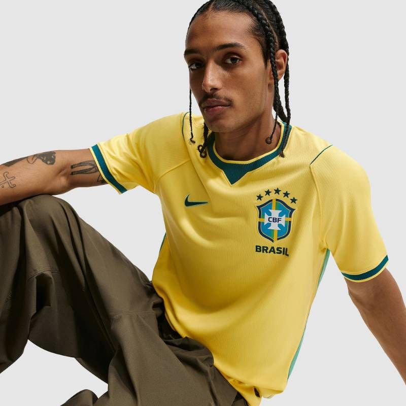 送料無料・匿名配送】NIKE ナイキ ブラジル代表 2026 公式 ホーム