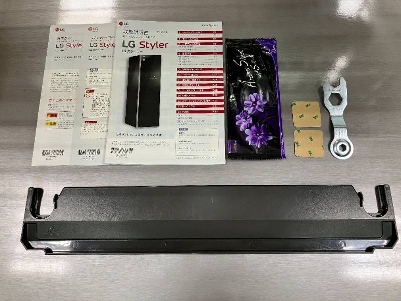 店舗へ直接引取可能な方のみ】【展示品未使用】LG スタイラー 大容量 