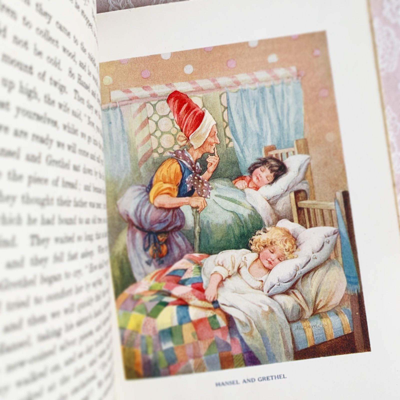 イギリスアンティーク児童書 Old Fairy Tales『古いおとぎ話