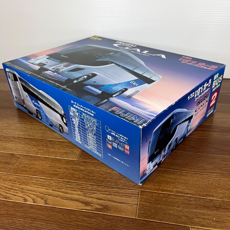 1/32 観光バスシリーズ No.02 いすゞ ガーラ スーパーハイデッカー
