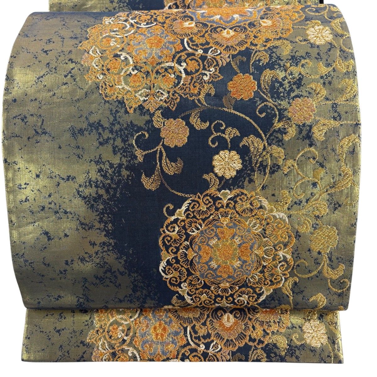 【美品】 袋帯 秀品 六通 正絹 【中古】 美品】 袋帯 秀品 六通 正絹 【中古】の通販 by バイセル ラクマ店｜ラクマ