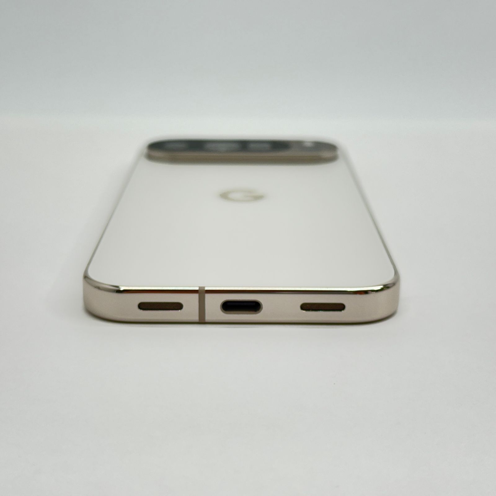 美品 Google Pixel 10 Pro 256GB Porcelain - メルカリ