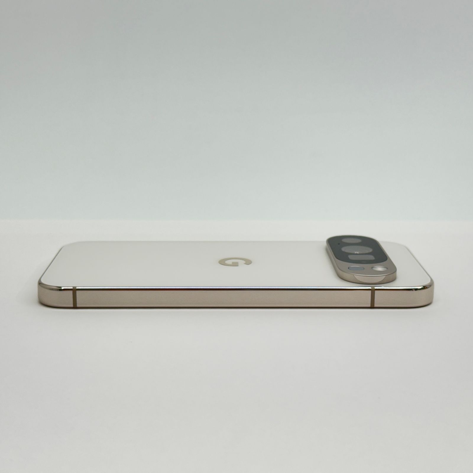 美品 Google Pixel 10 Pro 256GB Porcelain - メルカリ