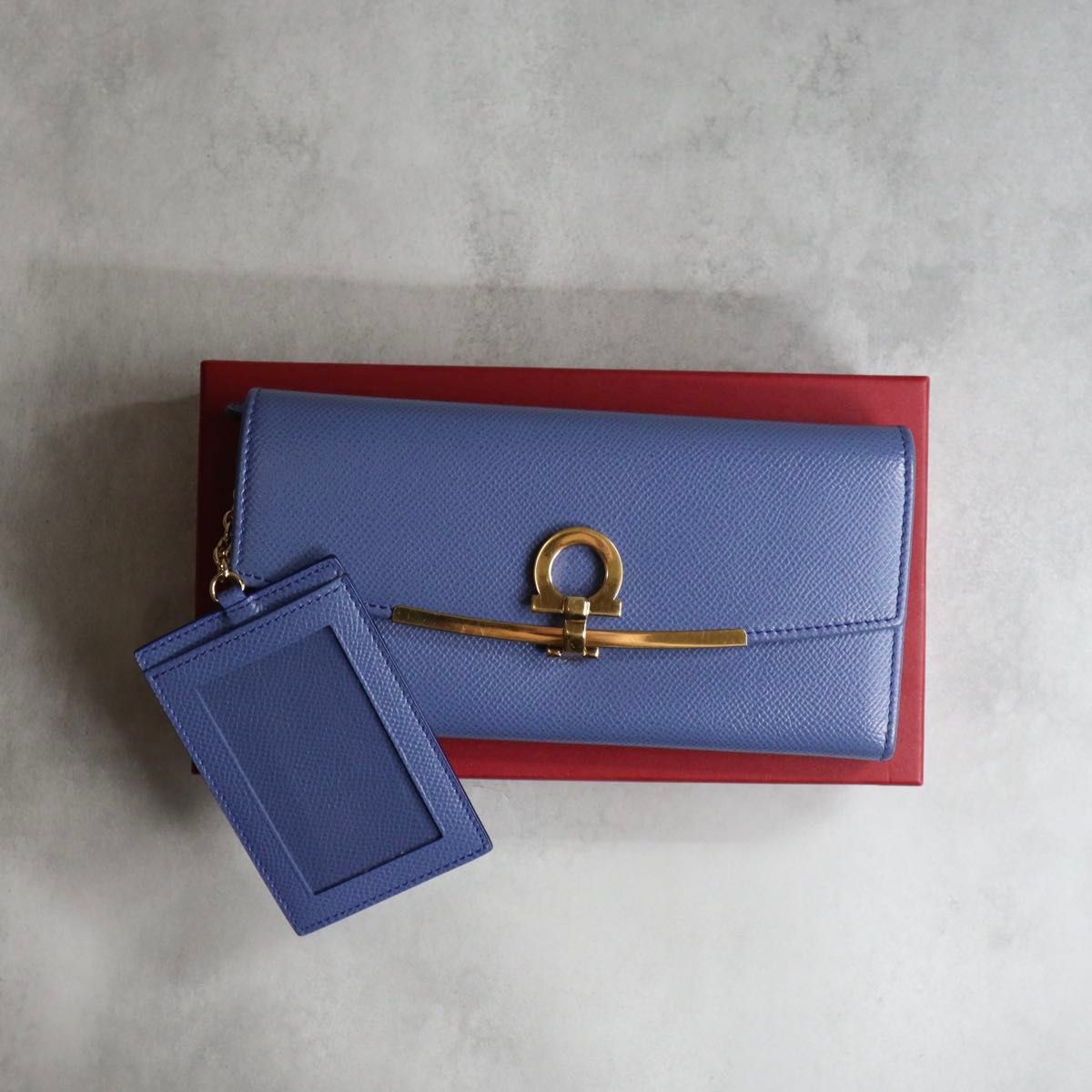 美品】 Salvatore Ferragamo サルヴァトーレ フェラガモ / ガンチーノ