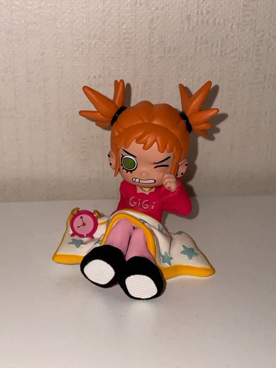 ミニ ピーチ ライアット スリップ オーバ シリーズ ジジ