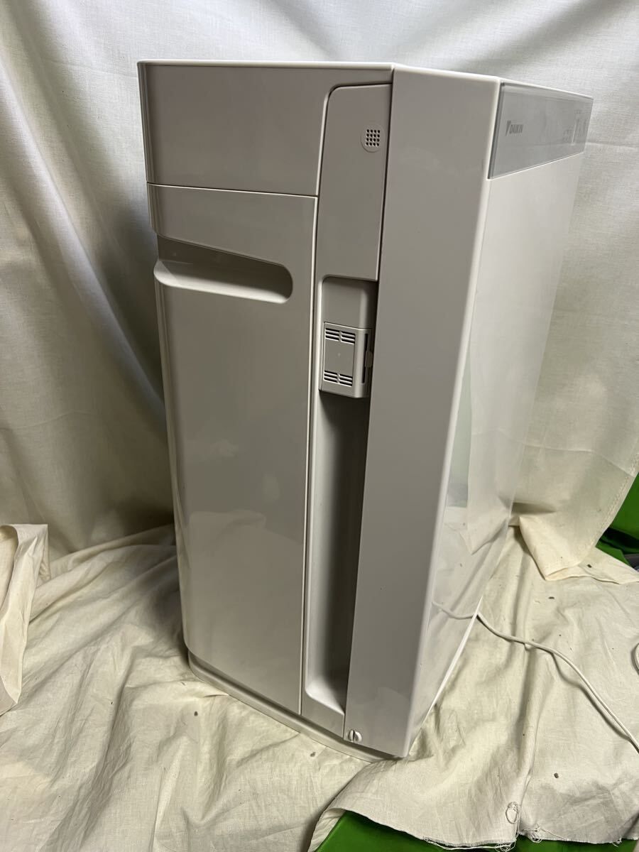 ダイキン MCK70XBK-W 空気清浄機 加湿器 2020年製 ホワイト 家電 中古 ＠ｙ ダイキン MCK70XBK-W 空気清浄機 加湿器 2020年製 ホワイト 家電 中古