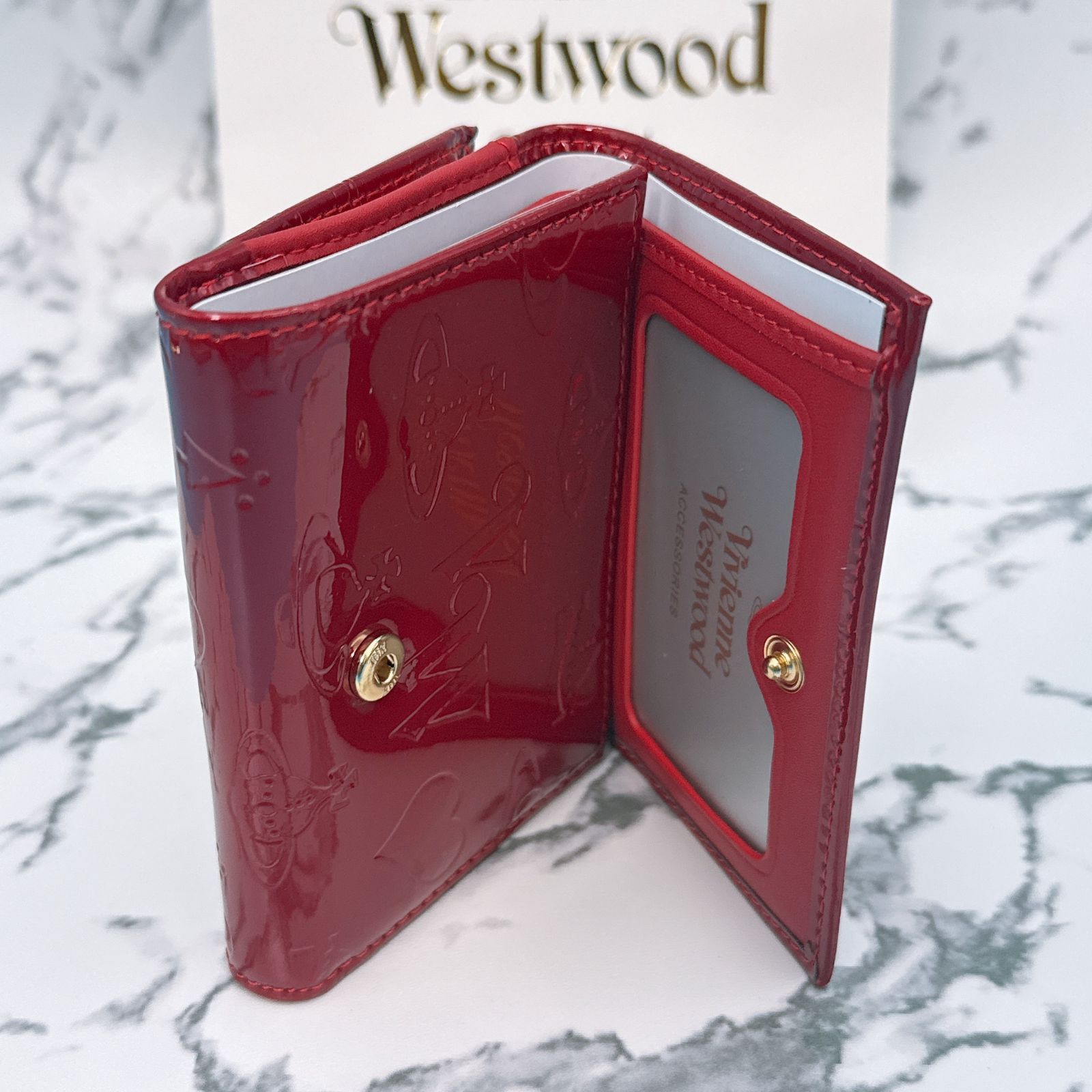 新品未使用》Vivienne Westwood ヴィヴィアンウエストウッド 三つ折り