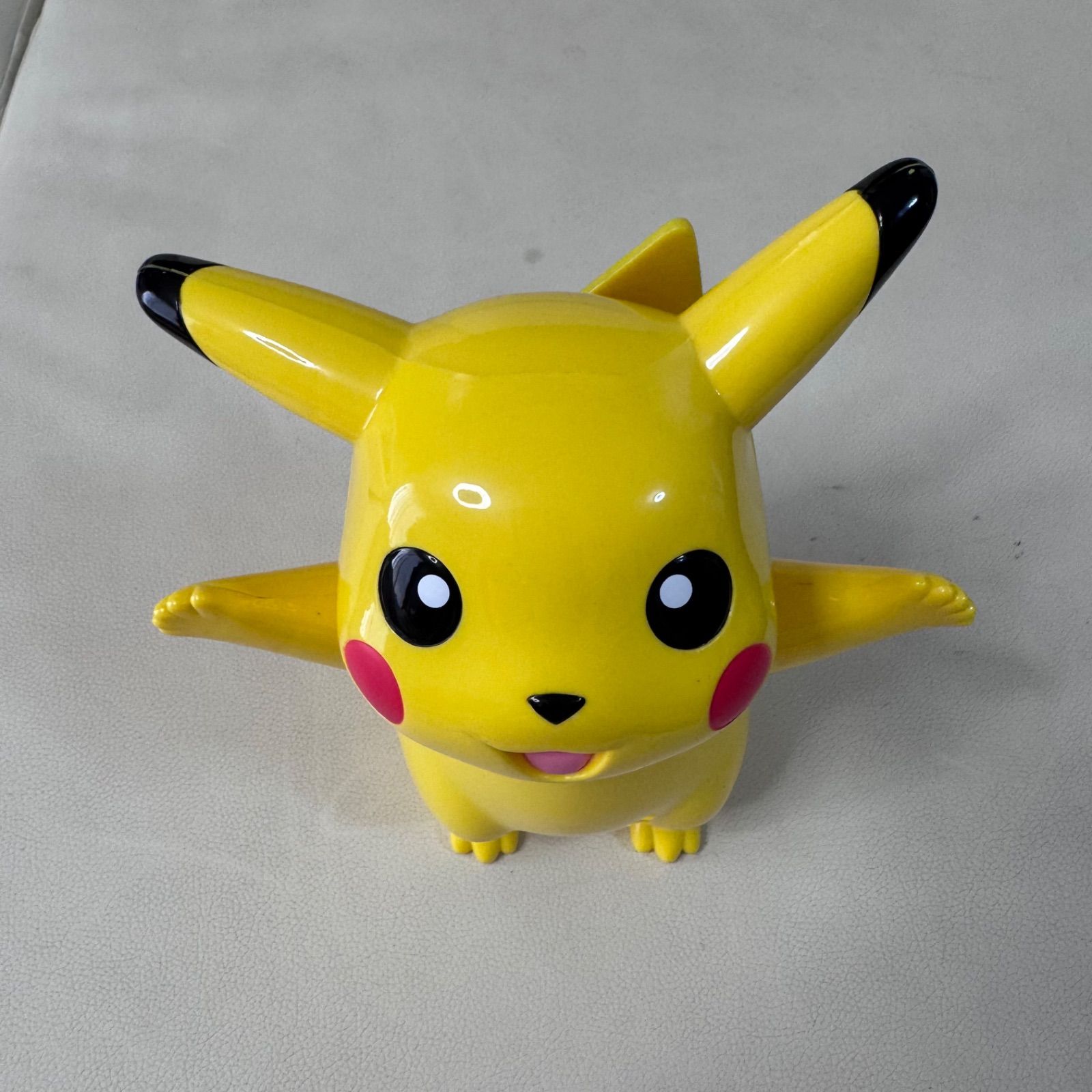 マクドナルドオリジナル商品 おへんじピカチュウ ポケモン 動作確認済