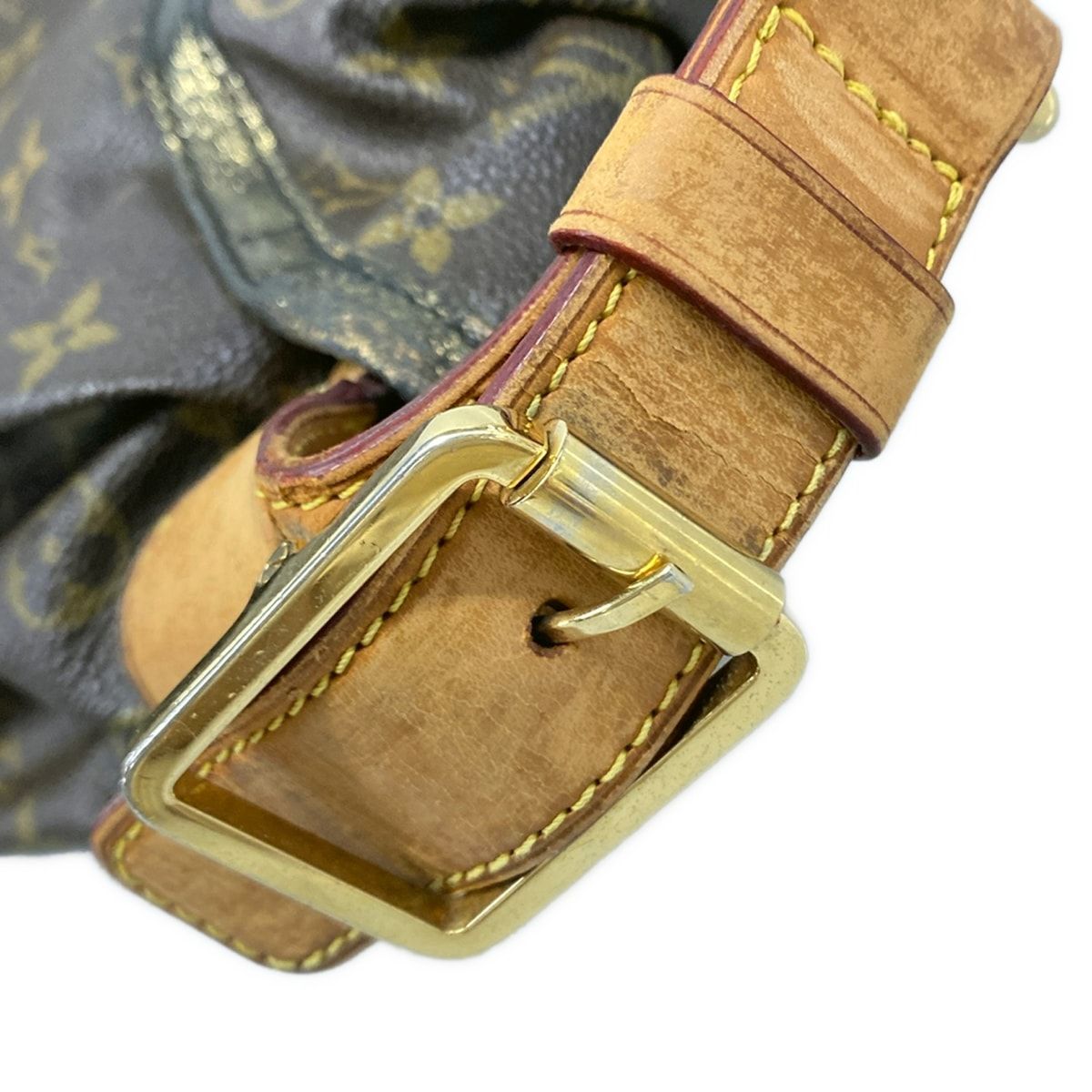 LOUIS VUITTON(ルイヴィトン) ショルダーバッグ モノグラム カラハリPM