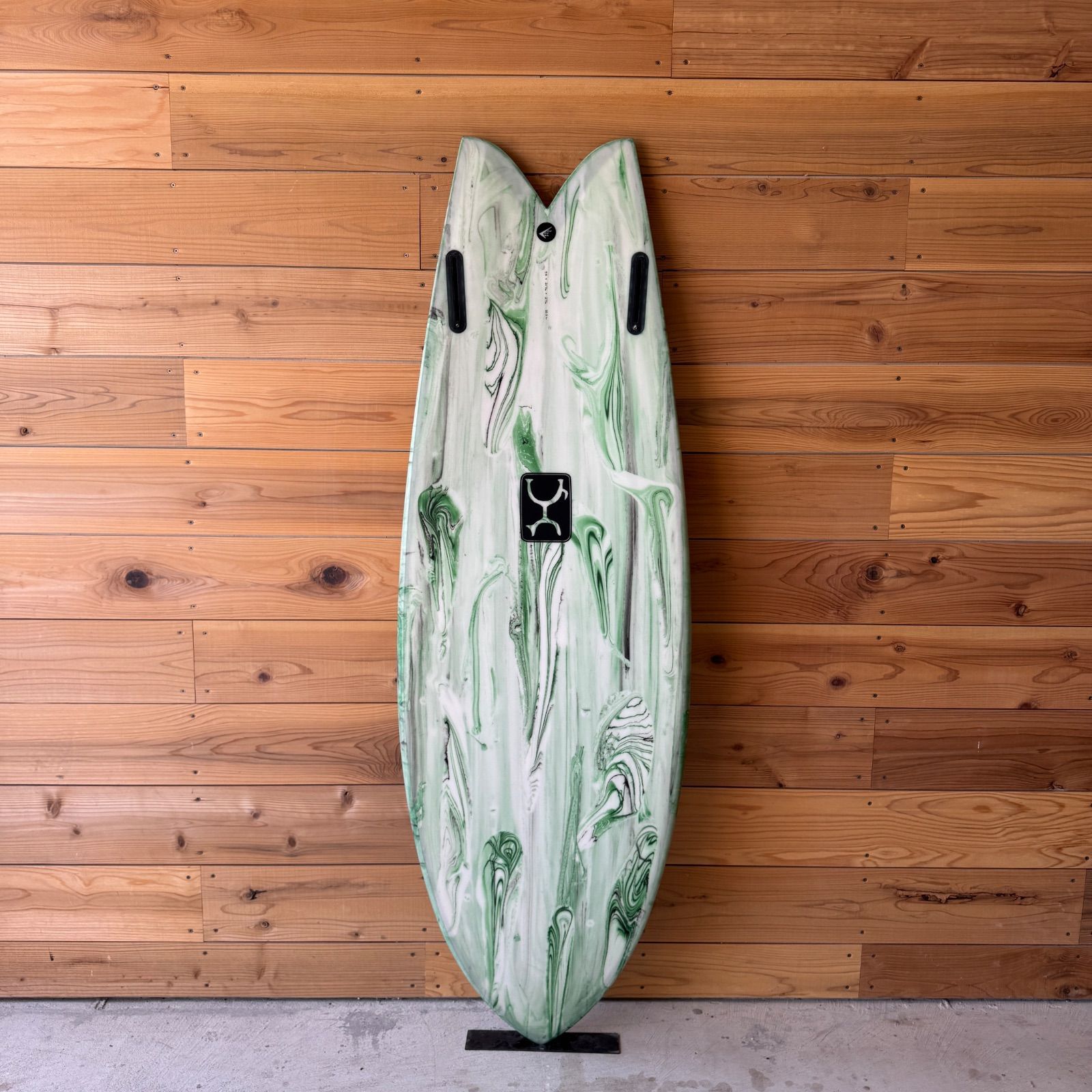 極美品 FIREWIRE ファイヤーワイヤー サーフボード TOO FISH トゥー