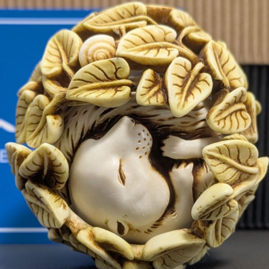 世界1000体限定 ヤマネ アダムバインダー 葉陰で満足 エデンシリーズ 最終価格】世界1000体限定 ヤマネ アダムバインダー 葉陰で満足 エデン
