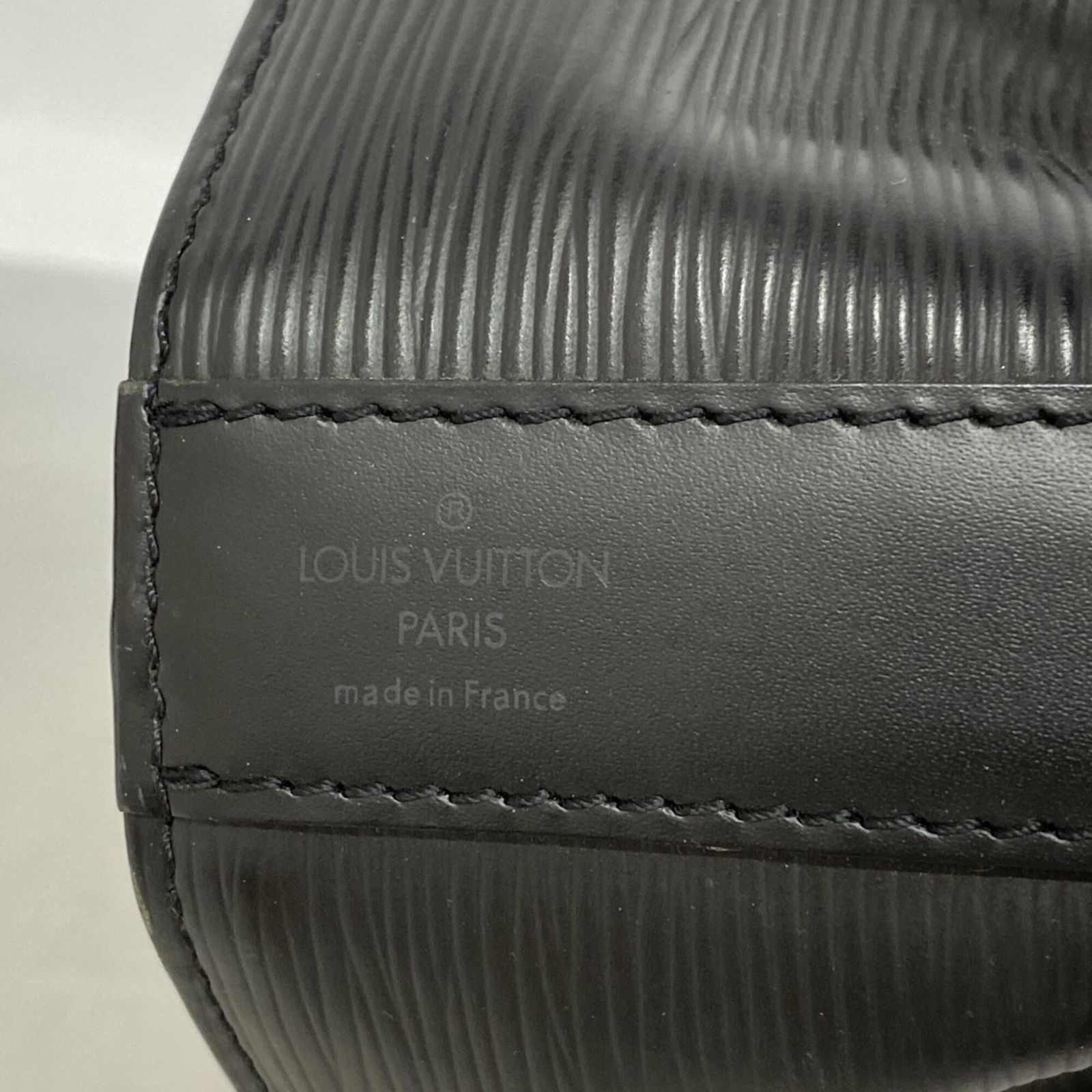 ルイ・ヴィトン(Louis Vuitton) ルイ・ヴィトン ショルダーバッグ エピ 
