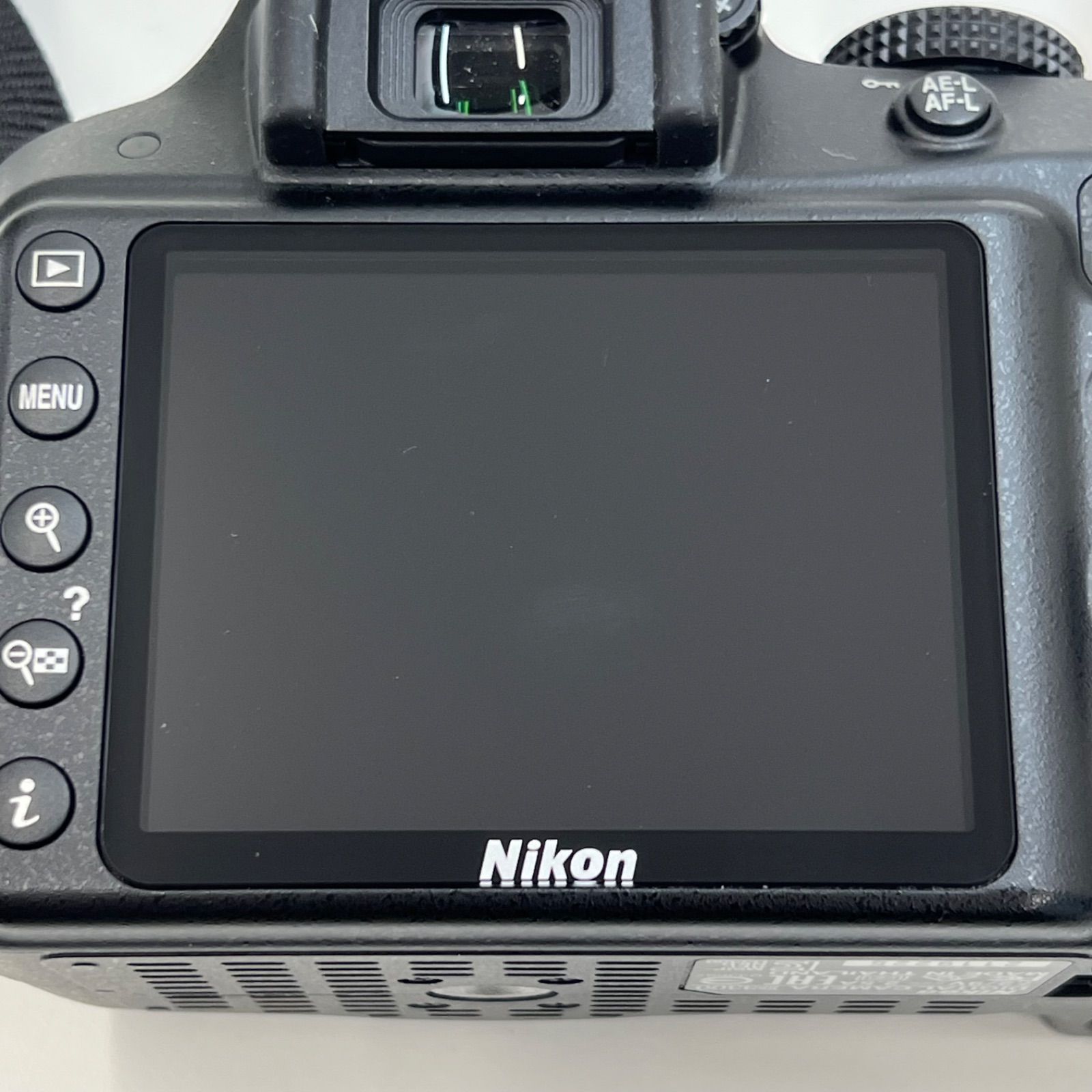 000343】 Nikon D3300 ニコン ボディ 一眼レフカメラ ショット数少なめ 