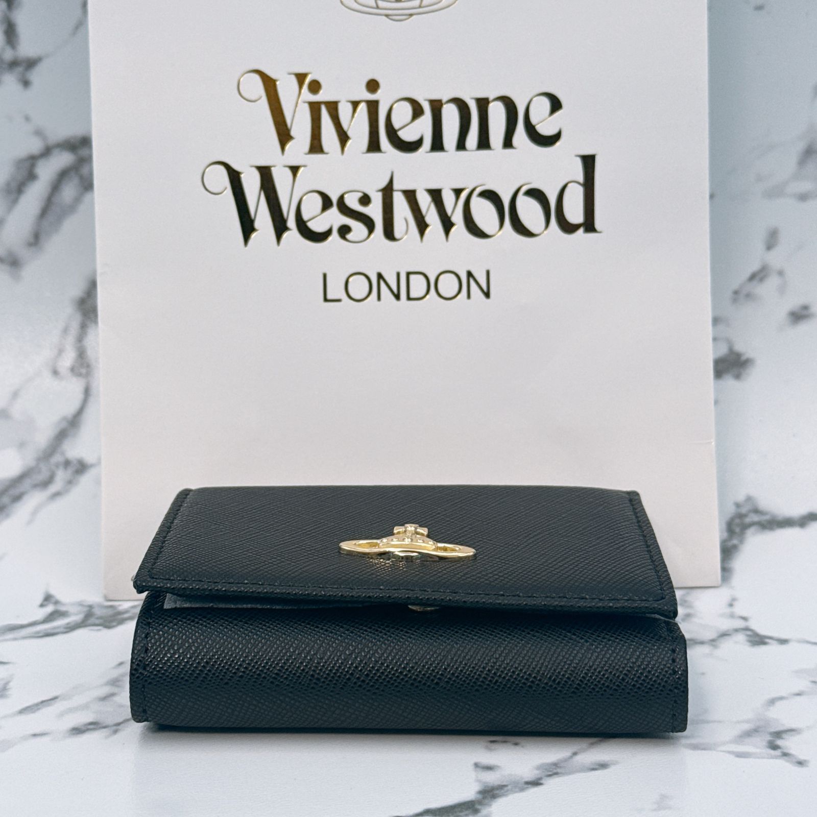 新品未使用》Vivienne Westwood ヴィヴィアンウエストウッド 三つ折り 