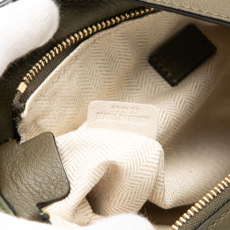 美品 ロエベ アナグラム パズルバッグ ミニ ハンドバッグ ショルダーバッグ 2WAY カーフ レディース LOEWE 【214-62469】 LOEWE - 美品 ロエベ アナグラム パズルバッグ ミニ ハンドバッグ