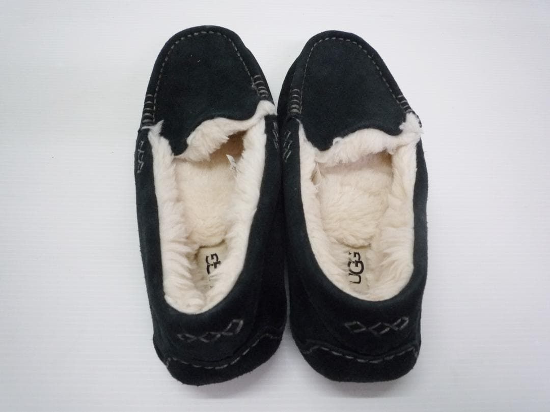 UGG アグ ANSLEY アンスレー ブラック 25cm モカシン ムートン