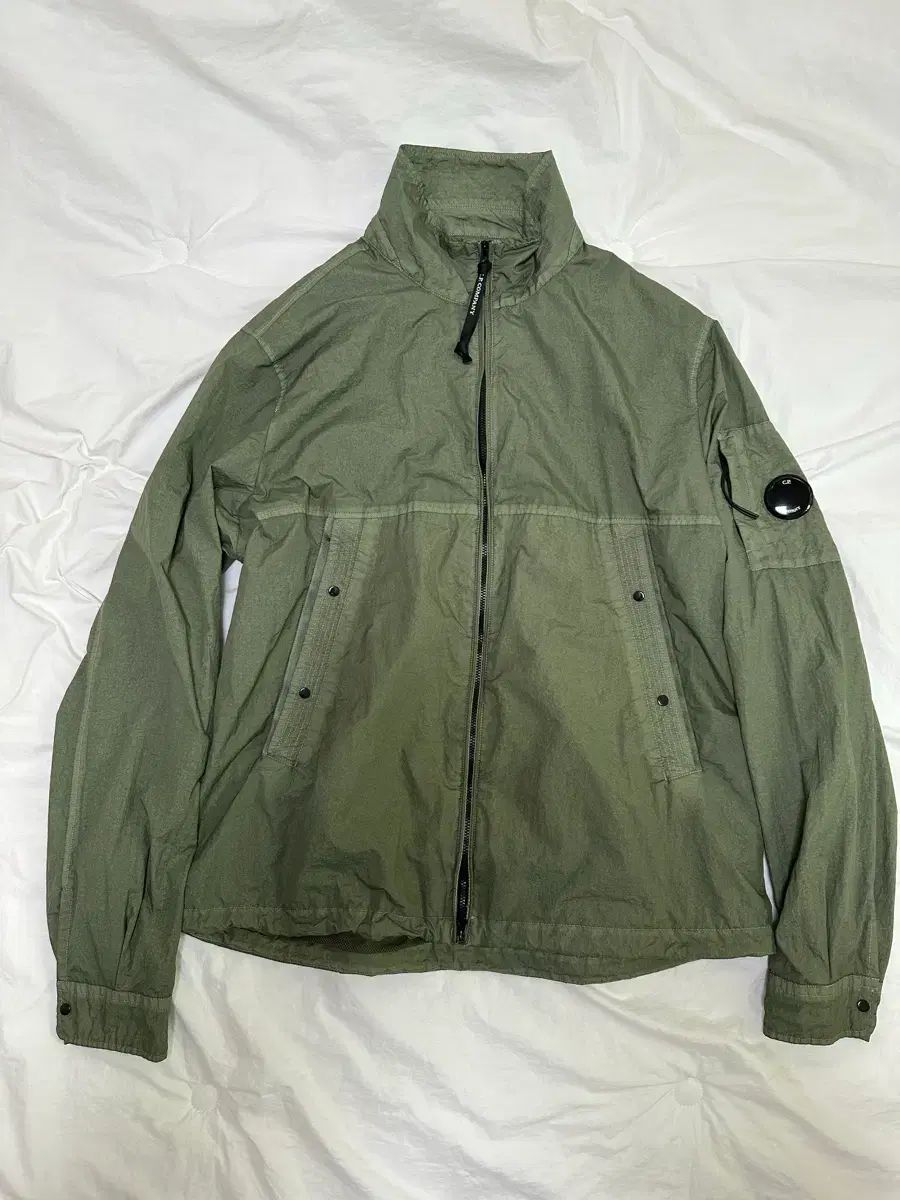C.P. COMPANY シーピーカンパニー TAYLON L ガーメントダイング レンズ