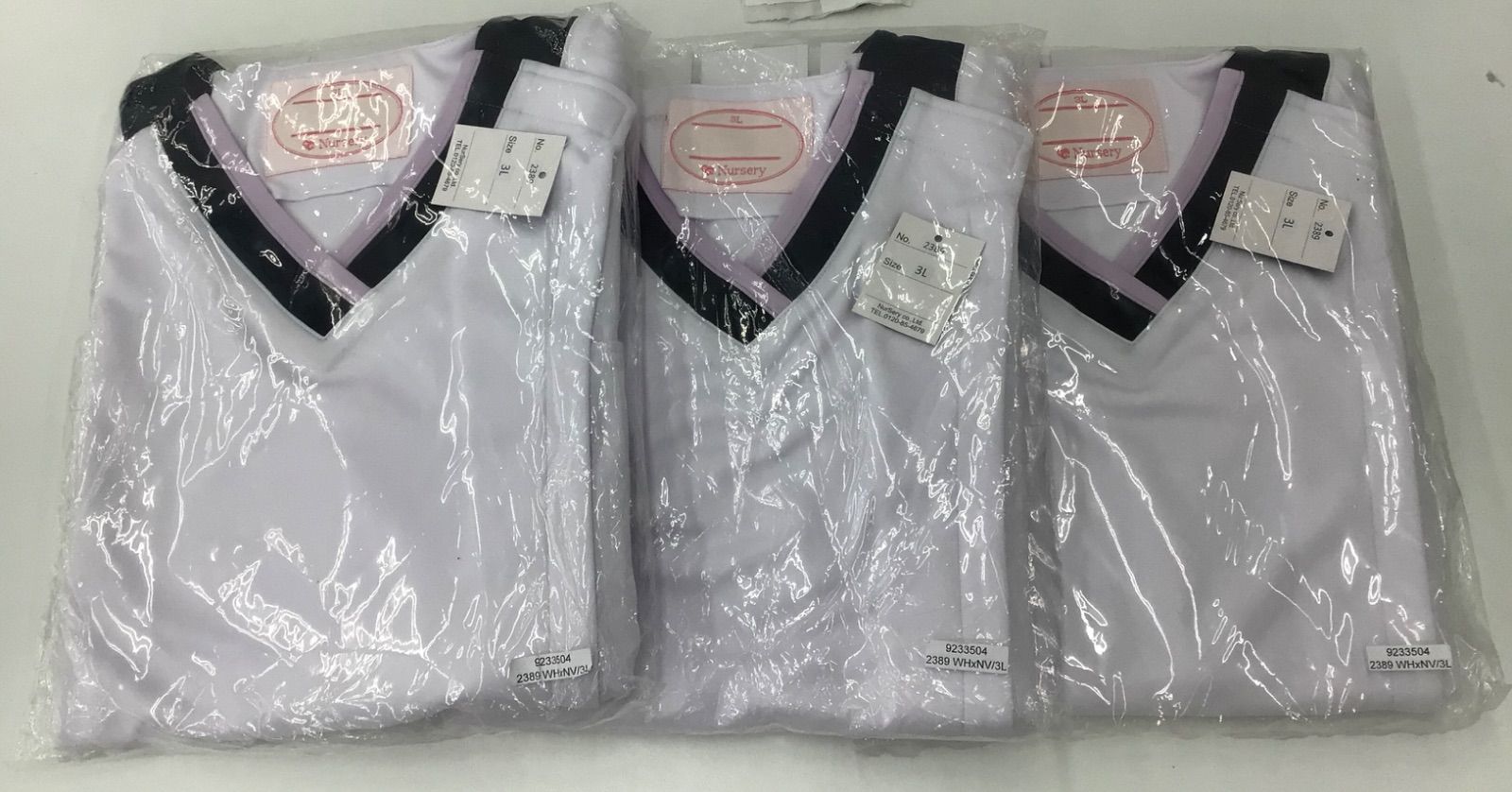 【未使用・現状品】ナース服　サイズ３L　3枚　（襟ピンク）　CL-13②