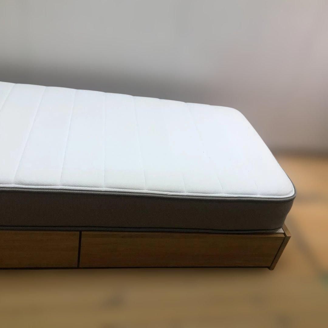 美品 ニトリ ジオ系 シングルベッド 収納付き 引き出し LED照明 