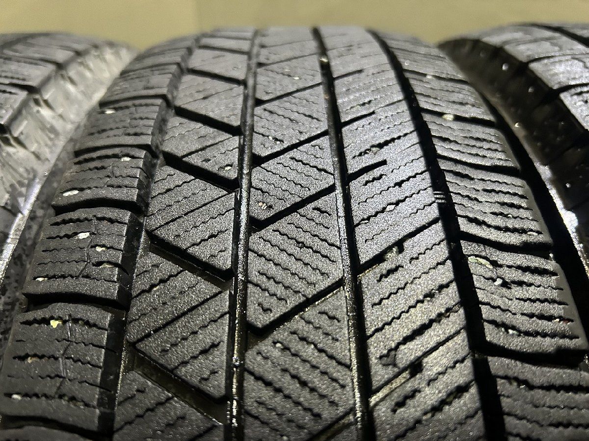 BS BRIDGESTONE BLIZZAK VRX3 165/65R15 15インチ スタッドレス 4本 22年製 バリ溝 ルノー/トゥインゴ タフト ソリオ デリカD:2等 (KTE561) BS BRIDGESTONE BLIZZAK VRX3 165/65R15 15インチ スタッドレス 4本 22