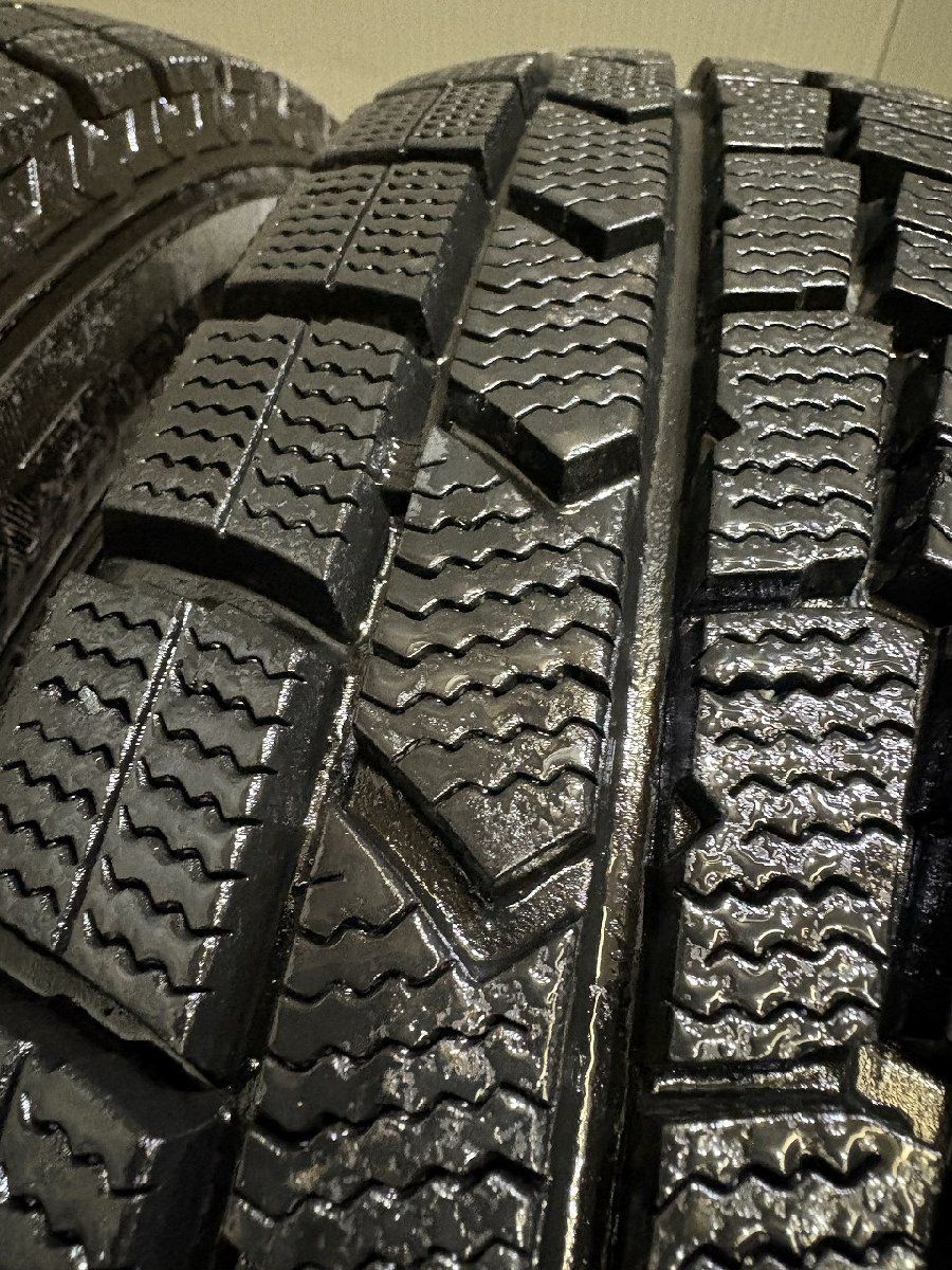 DUNLOP WINTER MAXX WM02 165/70R14 14インチ スタッドレス 4本 2018年製 バリ溝 パッソ ベルタ ヴィッツ等　(VTK215) クレジットカード QR決済可能 楽天市場】165/70R14 81Q DUNLOP ダンロップ WINTER MAXX 02 WM02