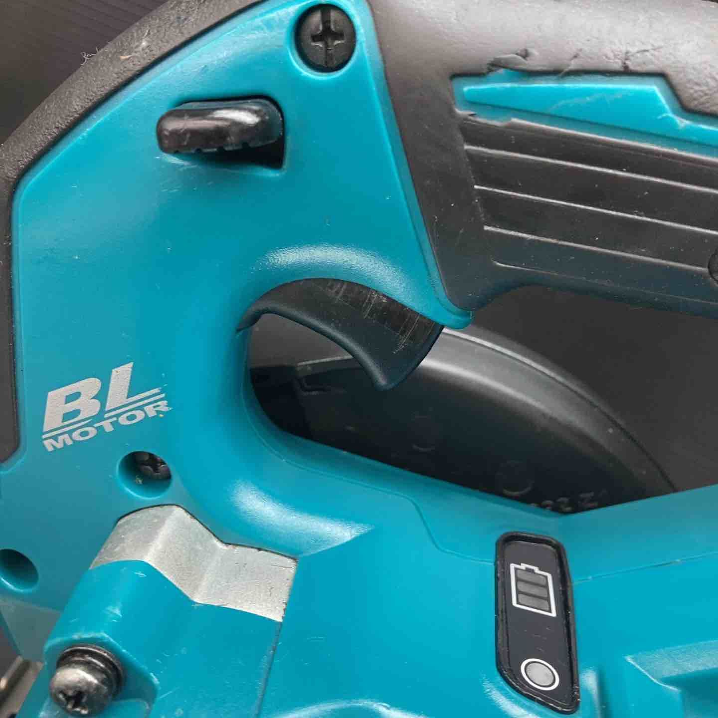 ☆マキタ(makita) コードレスチップソーカッター CS551DZ【川越店 