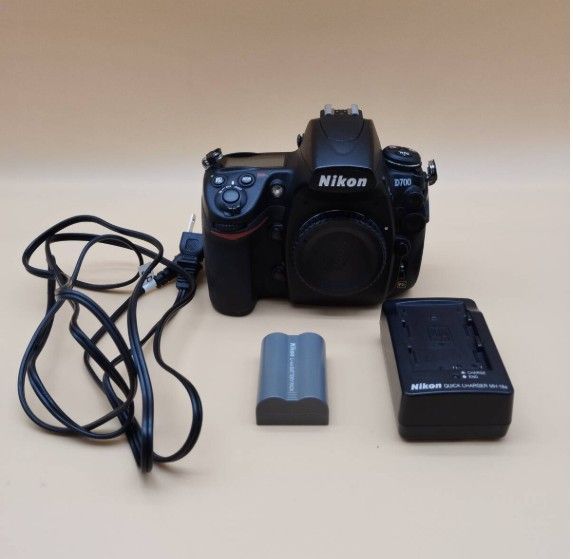 Nikon D700 ボディのみ　ややジャンク！ Nikon D700 ボディのみ ややジャンク！ 【公式通販】