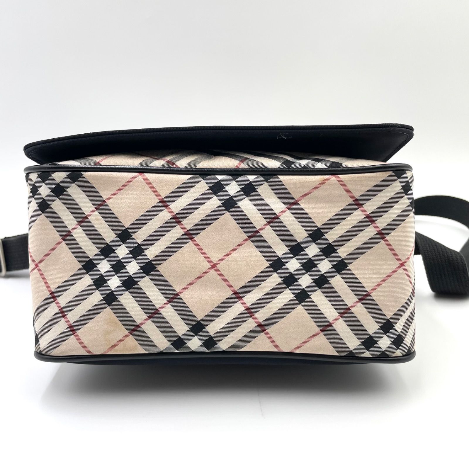 BURBERRY バーバリー ショルダーバッグ クロスボディ ノバチェック 