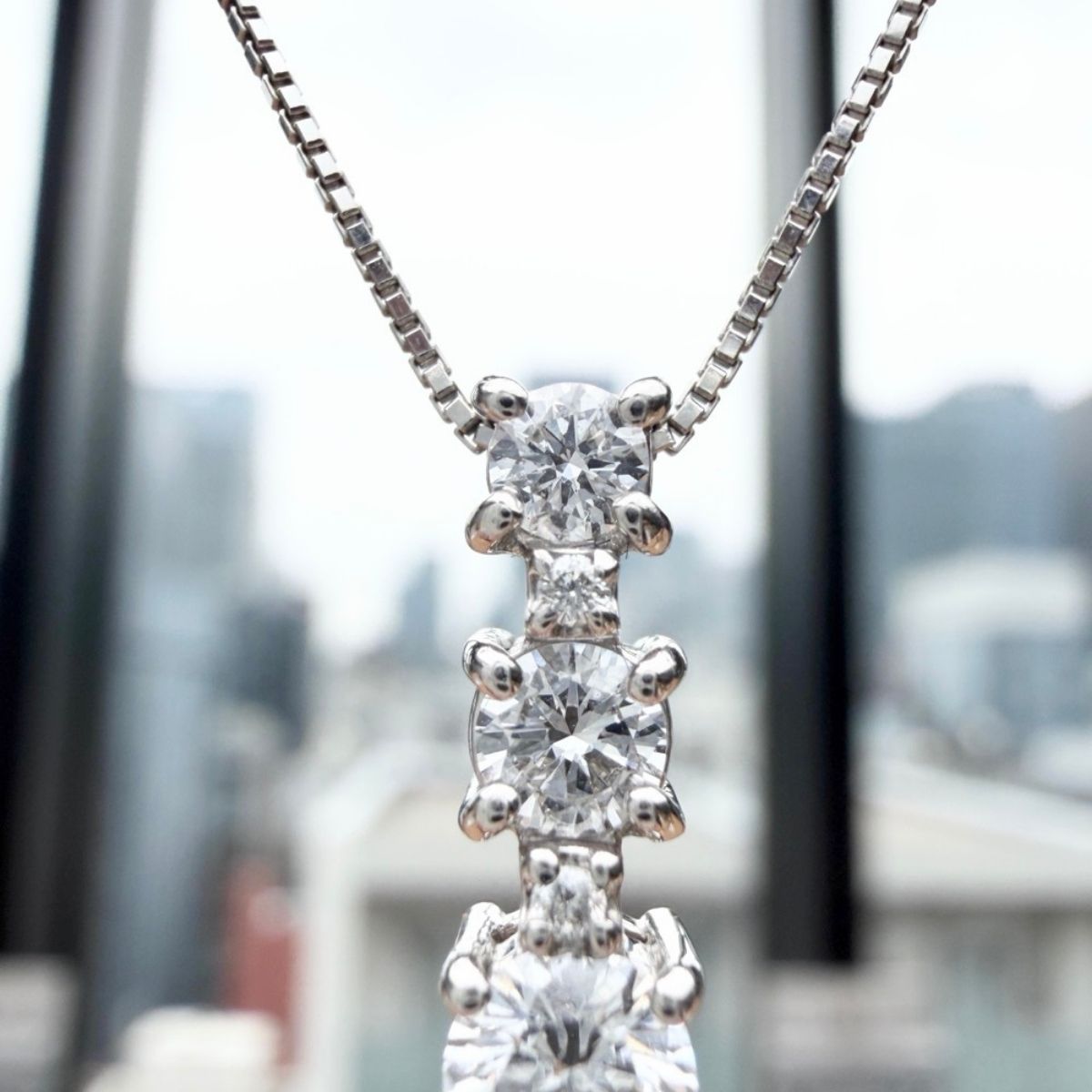 Pt900 Pt850 ダイヤモンド0.500ct ダイヤモンド0.02ct ネックレス 