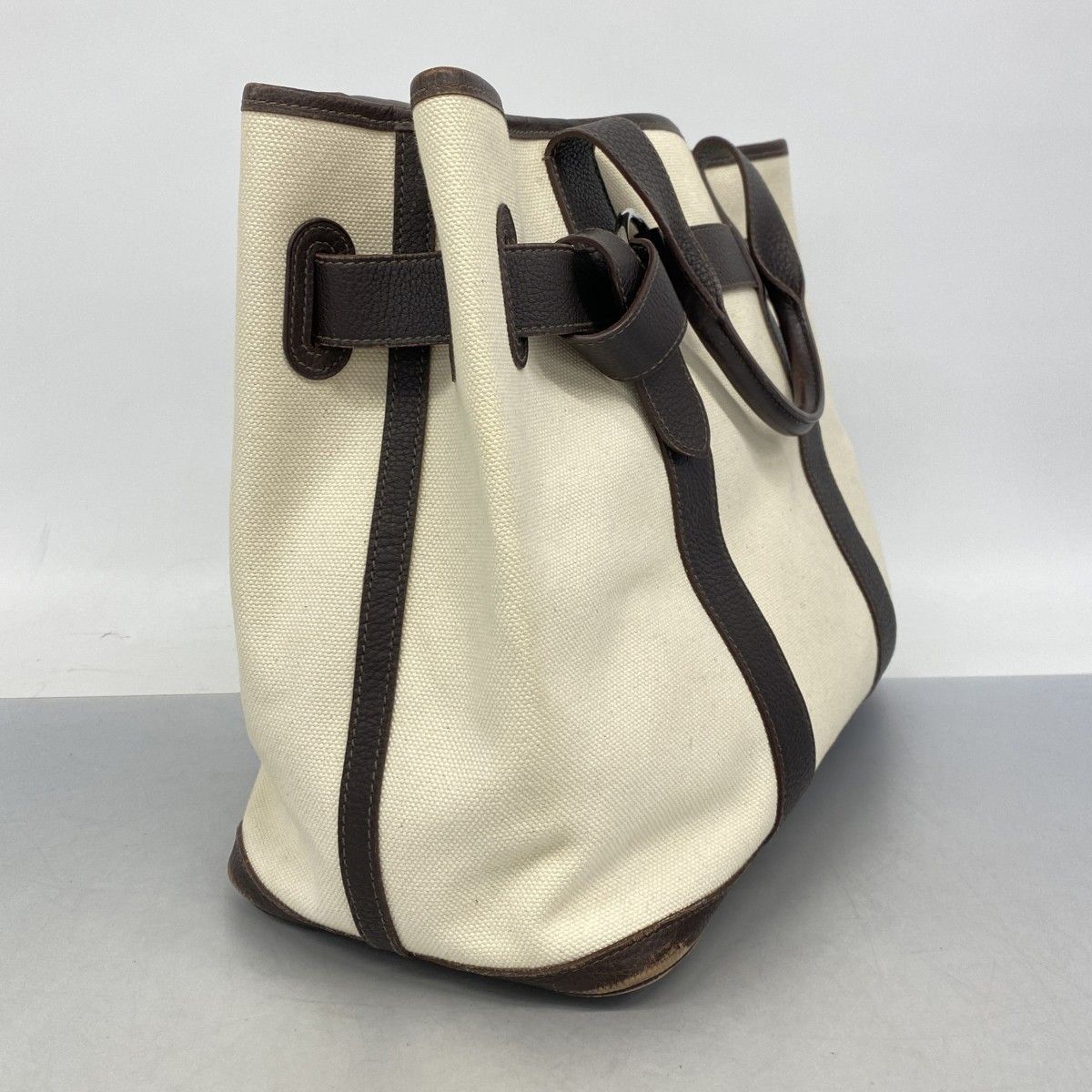 Buy from Japan Easily