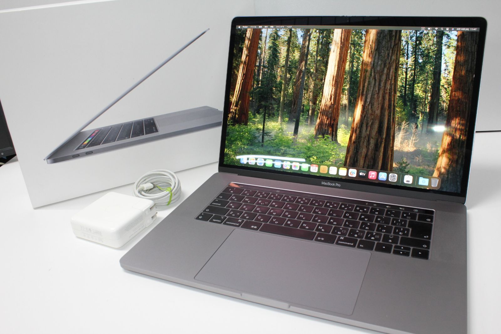 現状品】MacBook Pro（15インチ,2019）256GB/16GB〈MV902J/A〉④ 