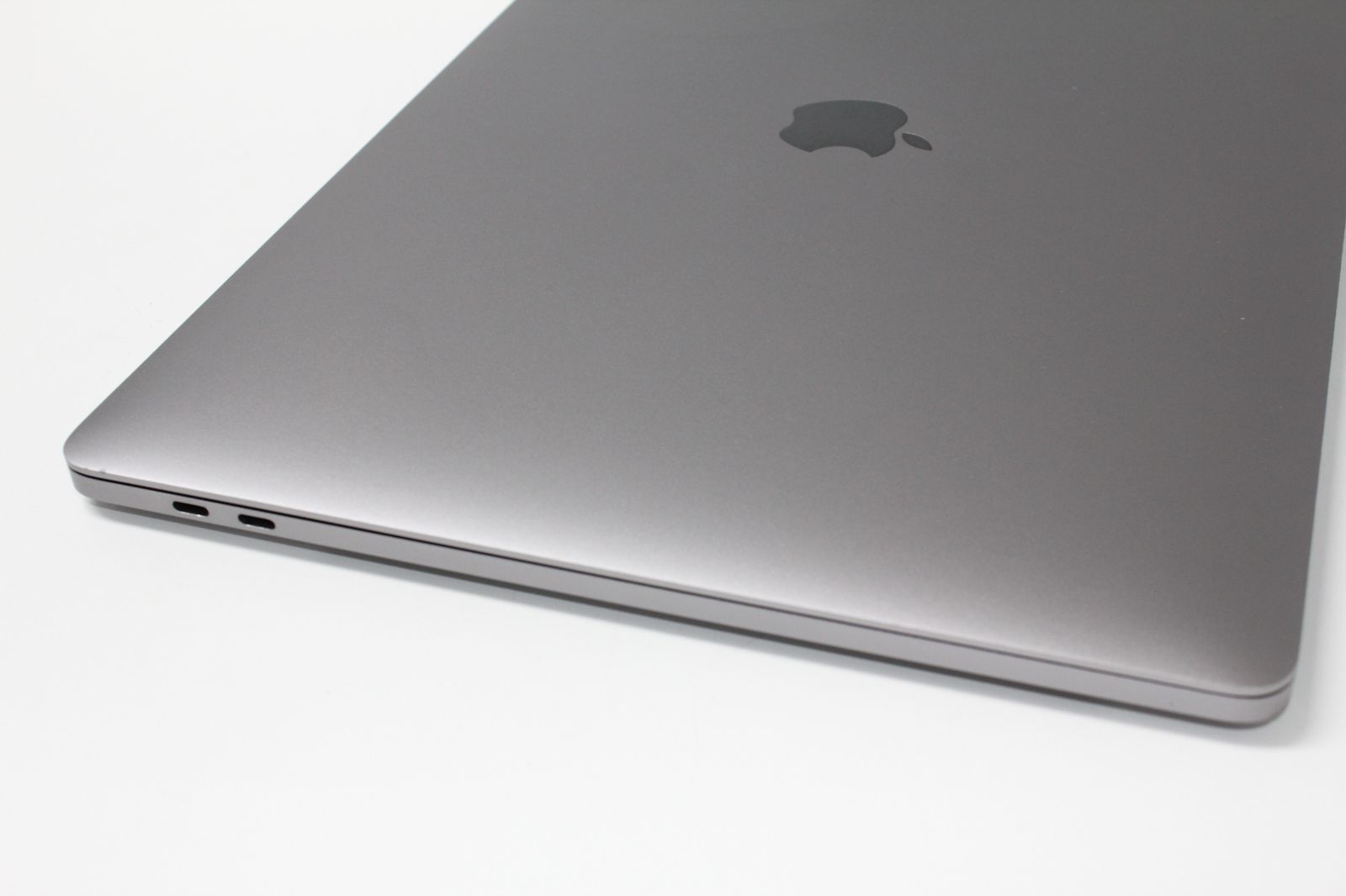 現状品】MacBook Pro（15インチ,2019）256GB/16GB〈MV902J/A〉④ 