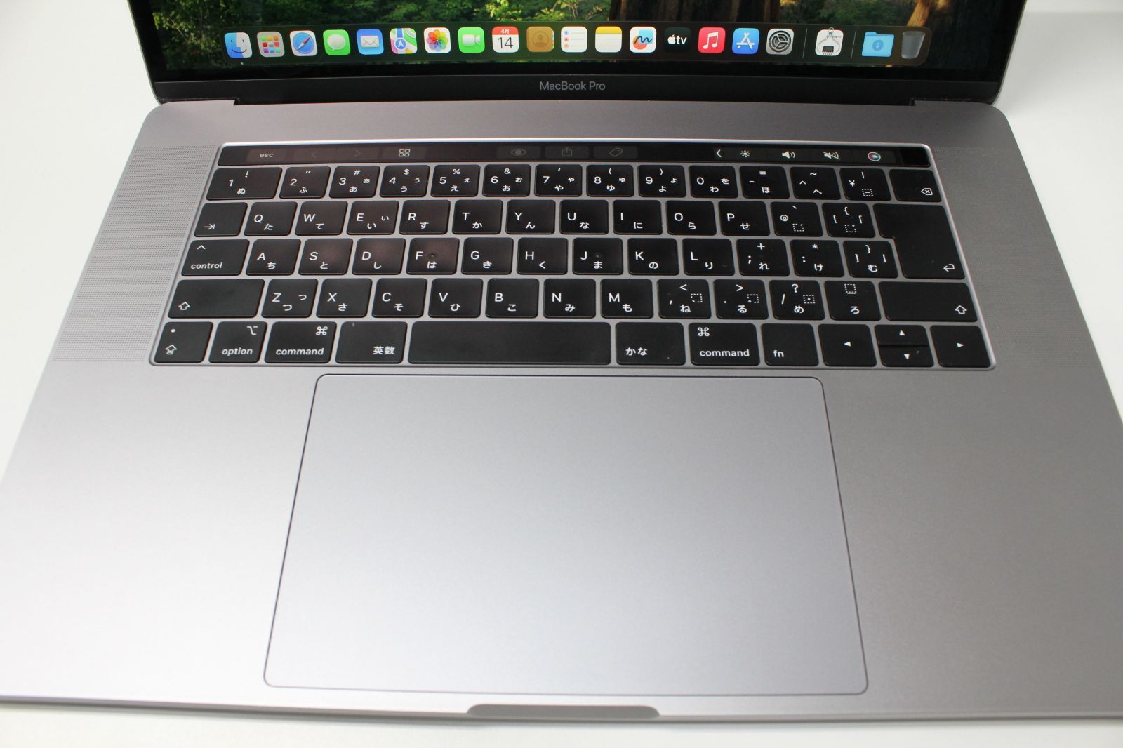 現状品】MacBook Pro（15インチ,2019）256GB/16GB〈MV902J/A〉④ 