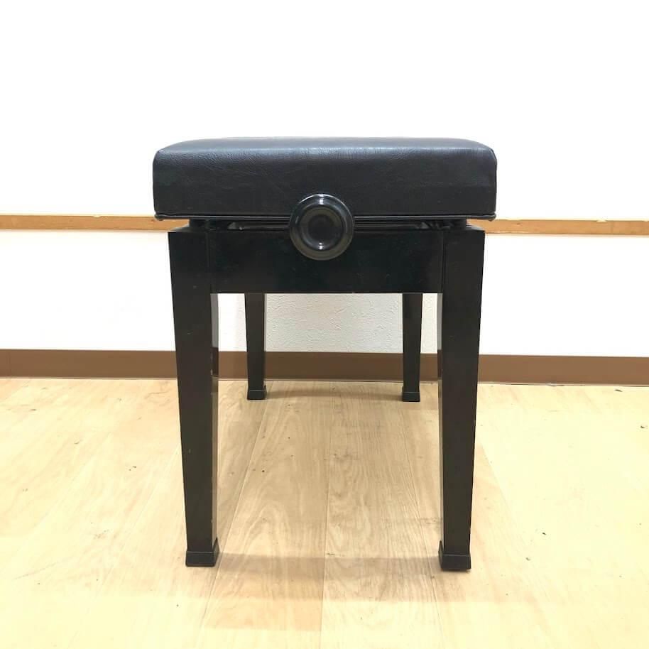ss8513 【中古】 ピアノ椅子 ブラック レザー調 高さ調整可能 ピアノ用 ss8513 【中古】 ピアノ椅子 ブラック レザー調 高さ調整可能 ピアノ用