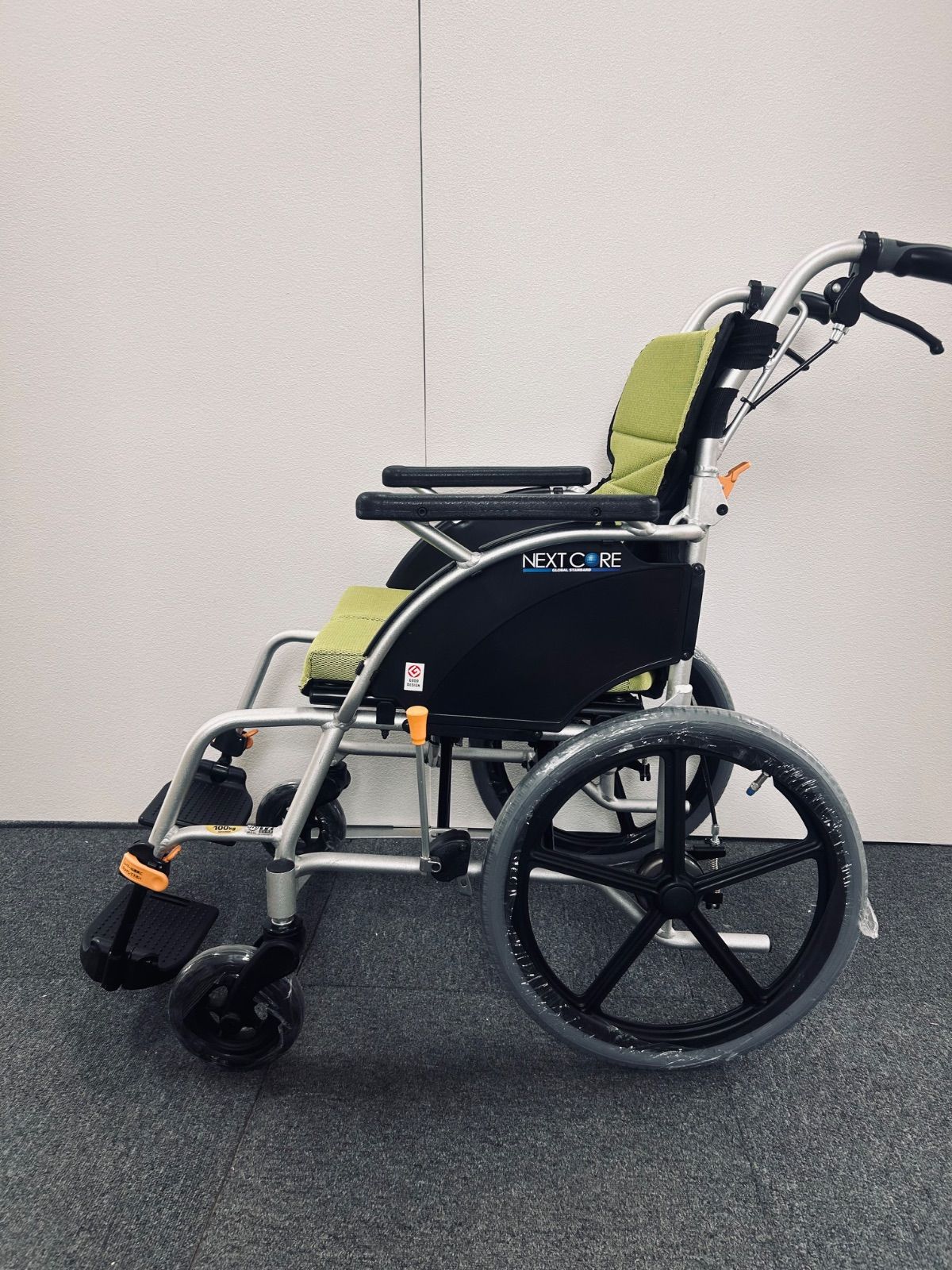 松永製作所 NEXT-21B 介助式車椅子 軽量コンパクト車椅子 アルミ製 