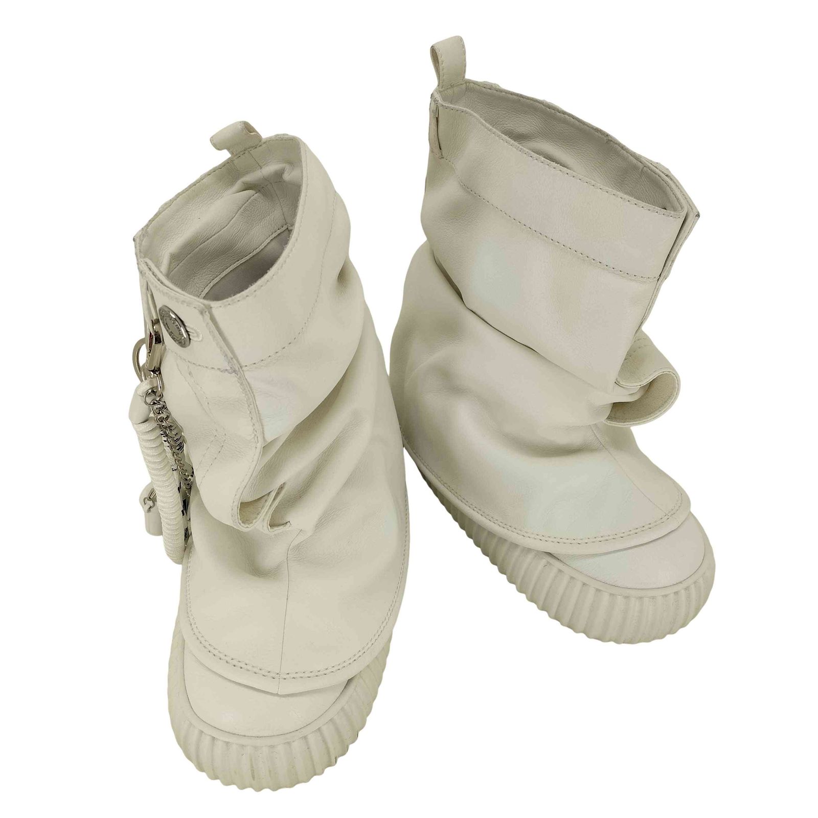 イエロー YELLO PAPARAZZI SHORT BOOTS レディース JPN：S - メルカリ