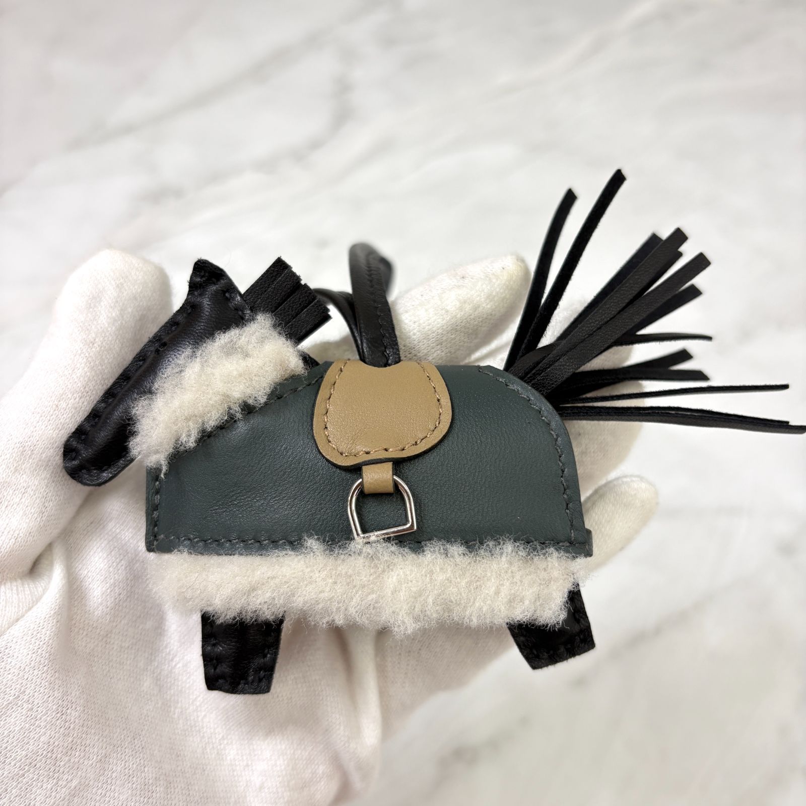 鑑定済み【 極美品 】エルメス 《 ロデオ 》 PM ロベオ プラッシュ