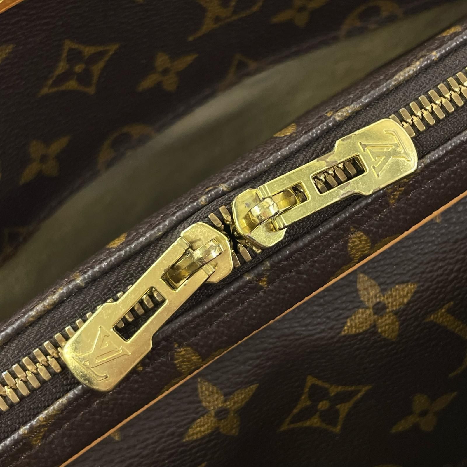 中古】LOUIS VUITTON | ルイ・ヴィトン リヴォリ モノグラム