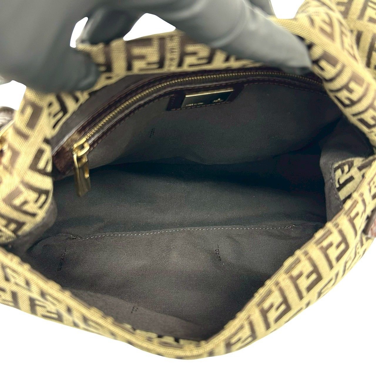 極 美品 袋付き FENDI フェンディ ズッキーノ FF 柄 キャンバス レザー